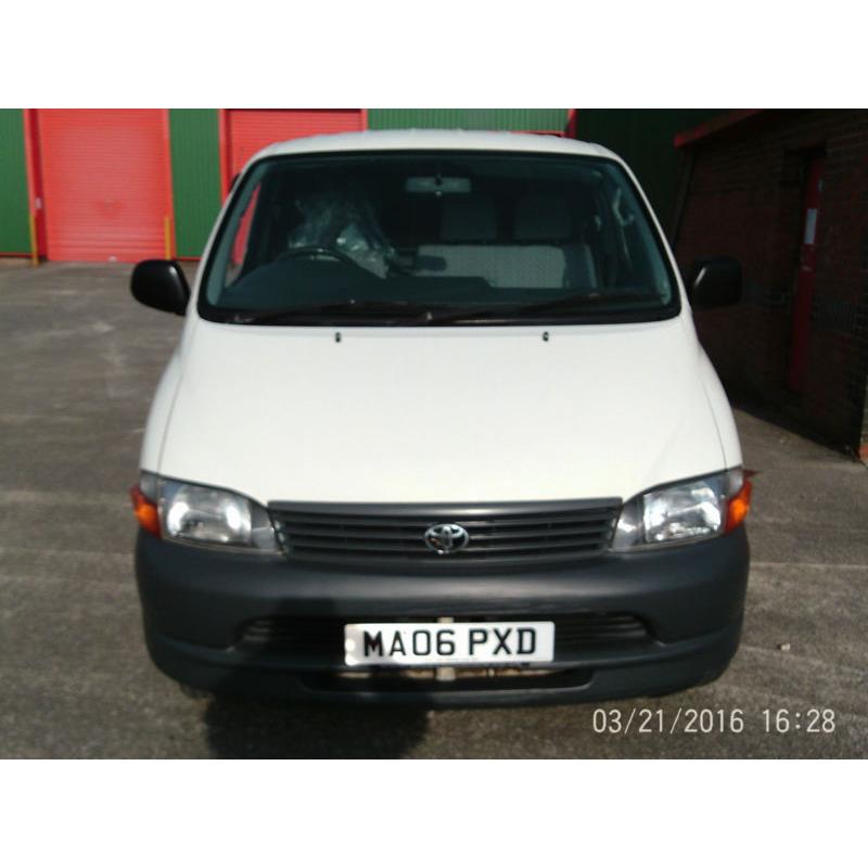 Toyota Hi-Ace 2.5D-4D ( Tailgate ) ( 88bhp ) 2004MY 280