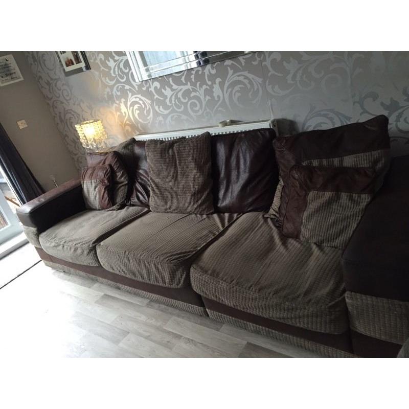 Large 6 seater corner sofa
