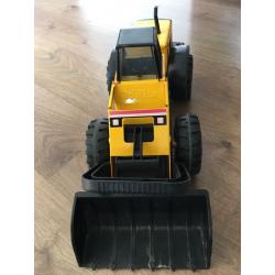 Tonka outdoor digger toy