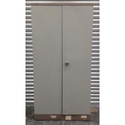INDUSTRIAL METAL LOCKER/STORAGE CABINET