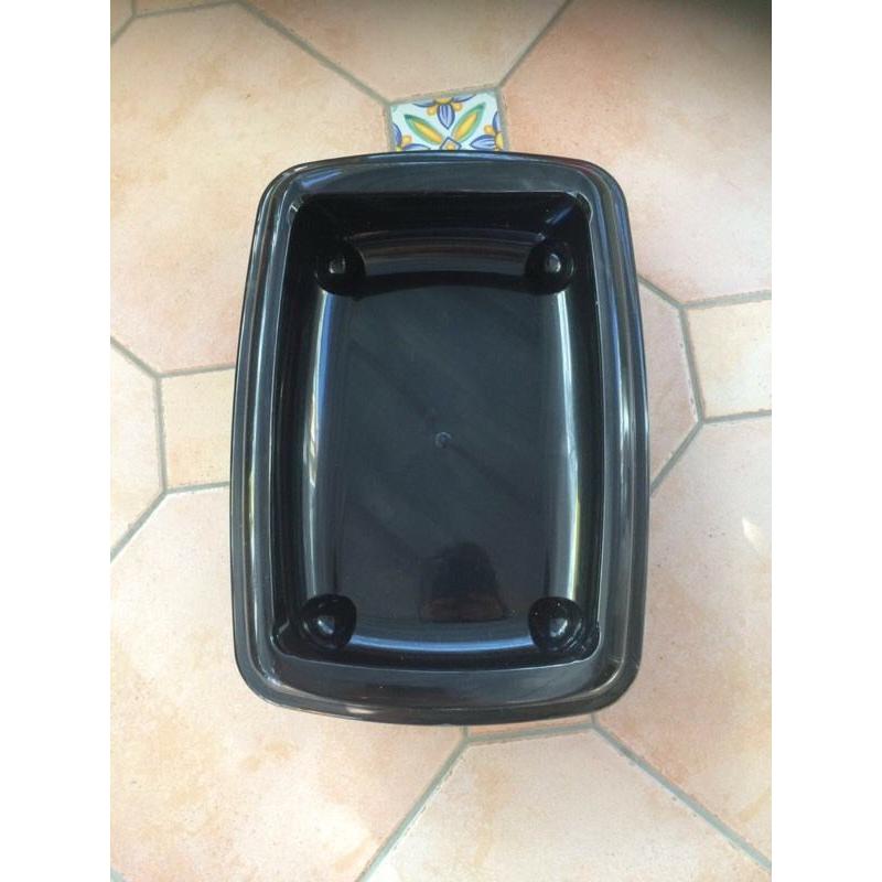 Cat litter tray