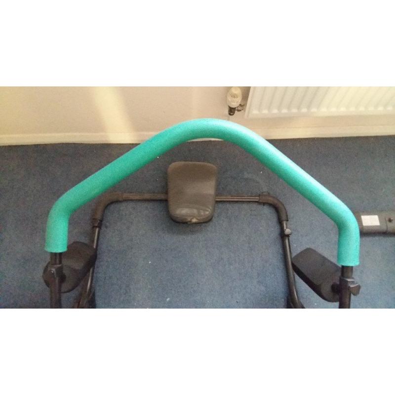 Fitness Ab Stomach Cruncher Abdominal Exerciser Toner Roller Very Good Condition