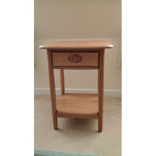 Ecrol Winsdor Lamp Table