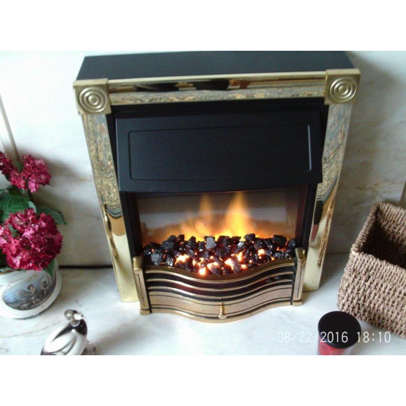 Dimplex free standing electric coal effect fire in good condition.