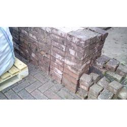 FREE MONO BLOCKS ,BLOCK PAVING 200 FREE MUST PICK UP