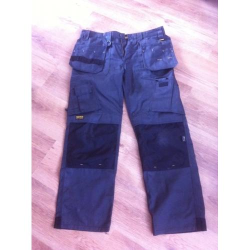 dewalt tradesman trousers