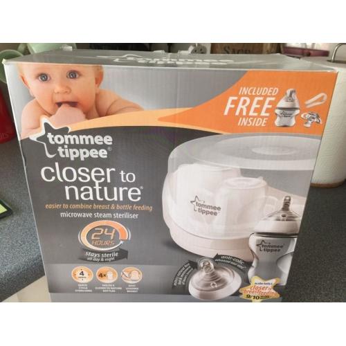 Tomme Tippee Microwave Steriliser