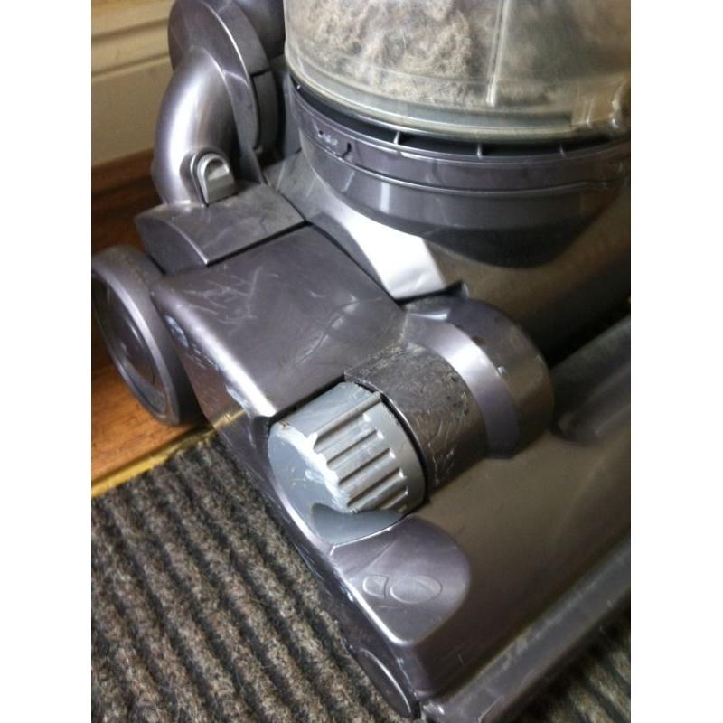Dyson DC14 animal