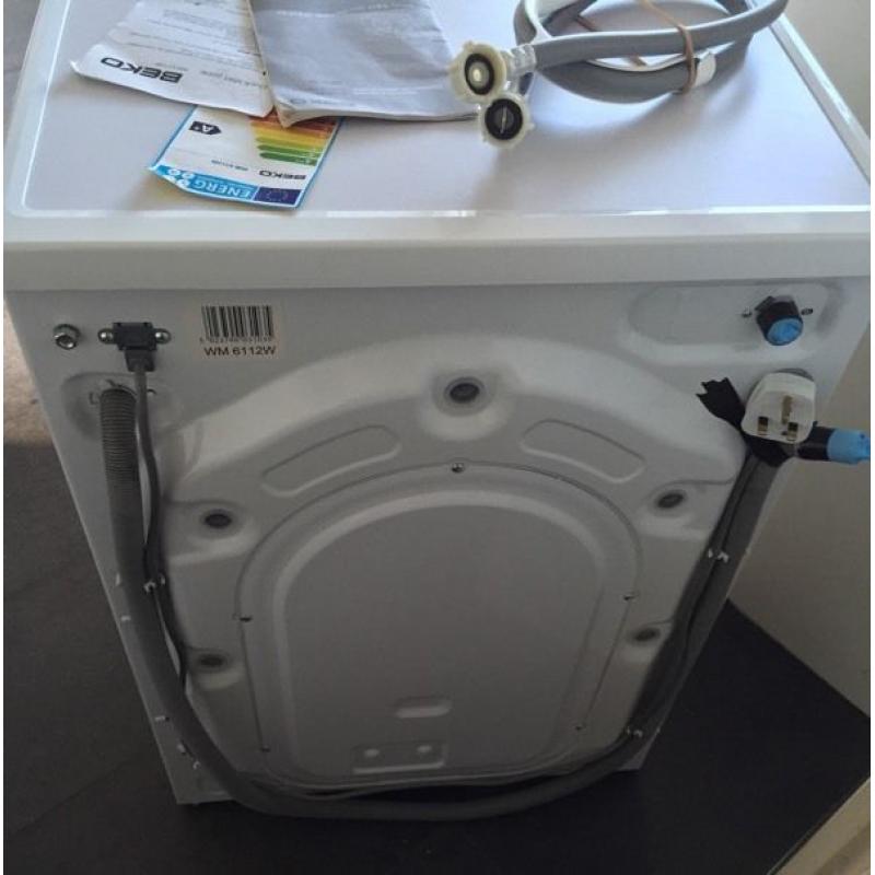 For Sale: Beko 6kg 1100 Automatic Washing Machine