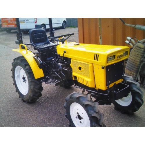 COMPACT TRACTOR FOR SALE