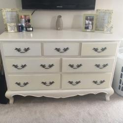 Set of 3 - chest of drawers x2 bedside tables