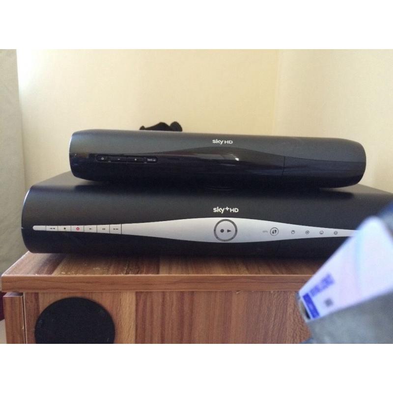 2 sky hd boxes with remote like new