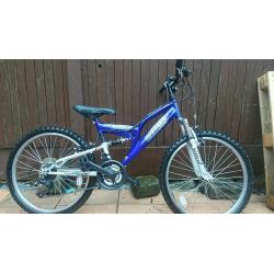 Boys mountain bike 24"