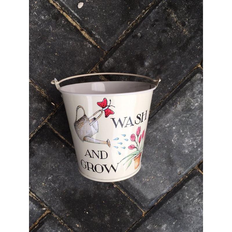 Gardening pot
