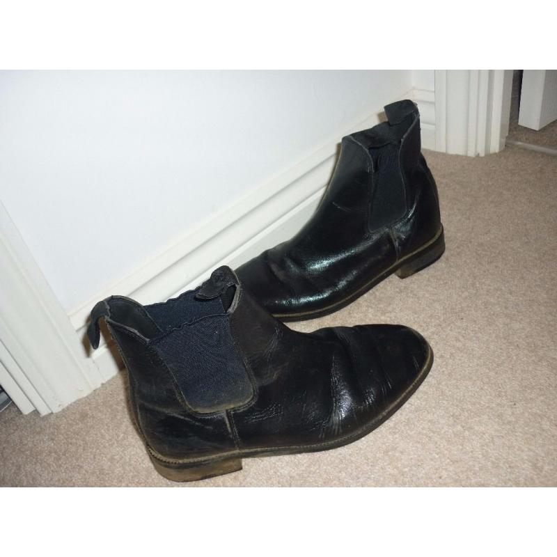 Black horse riding ankle boots. Size 5.