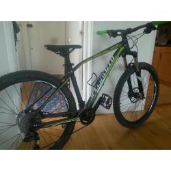 Specialized hardtail MTB