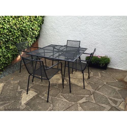 4 Seater Patio Dining Set - Brand New!