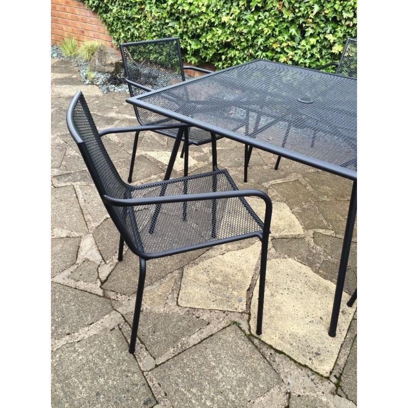 4 Seater Patio Dining Set - Brand New!