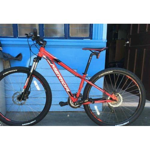 Merida big 7 40 hardtail specialist bike almost new