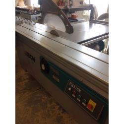 itech PS315 x 3200 sliding panel saw and extractor
