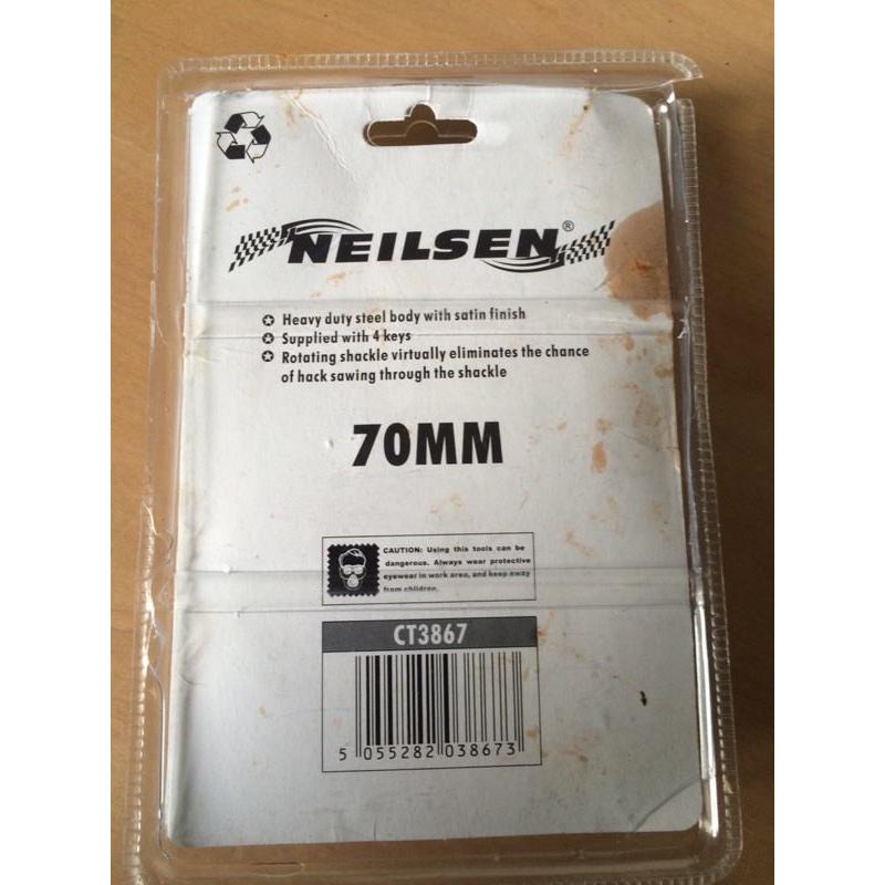 2x BRAND NEW 70MM HEAVY DUTY SHUTTER OR CONTAINER PADLOCK