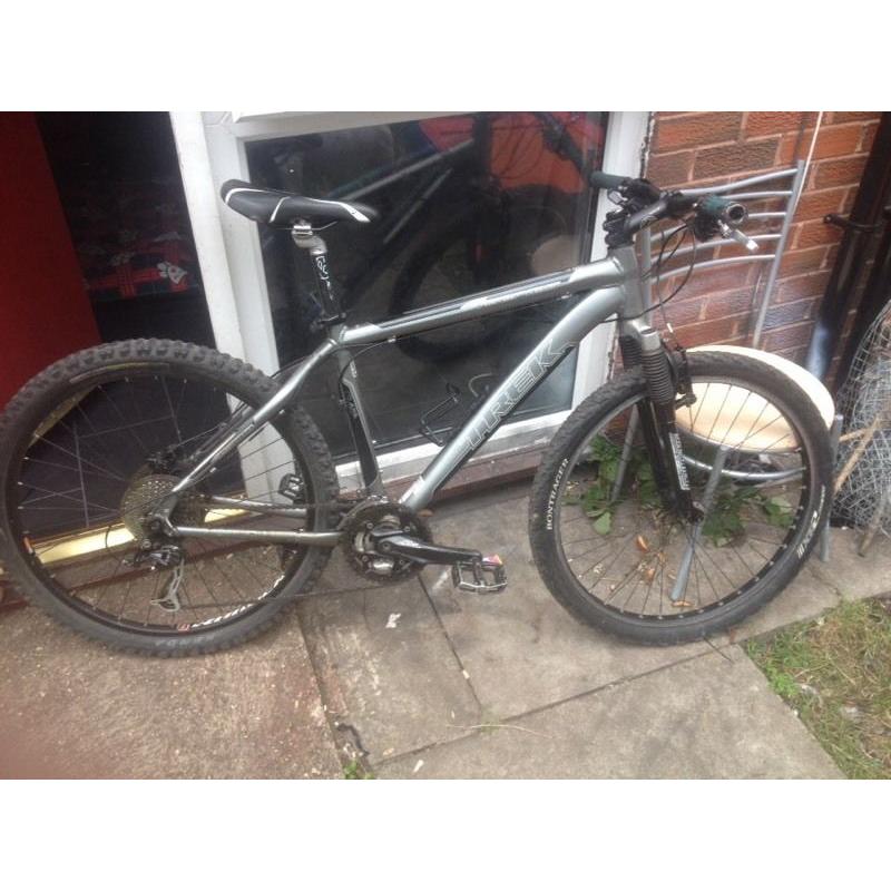 Trek 4 series