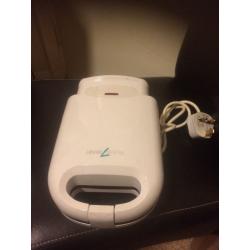 Sandwich maker