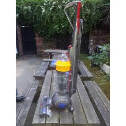 Dyson dc40