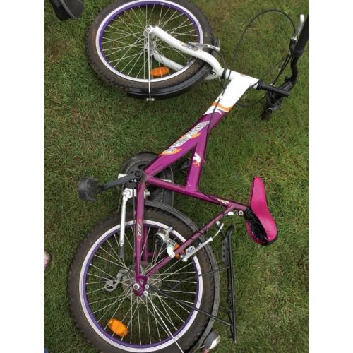 Girls bike