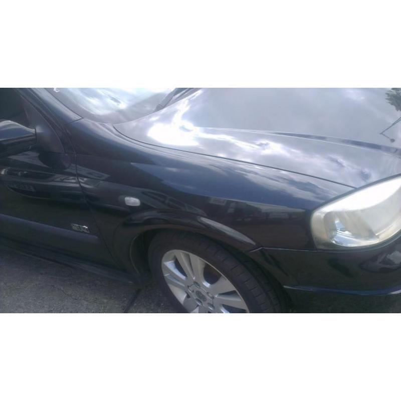 Vauxhall Astra O/S Front Wing In Black (2003)