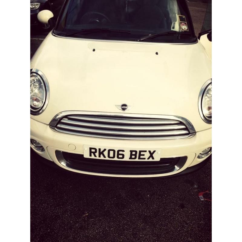 White Mini Convertible 2013 BEX number plate