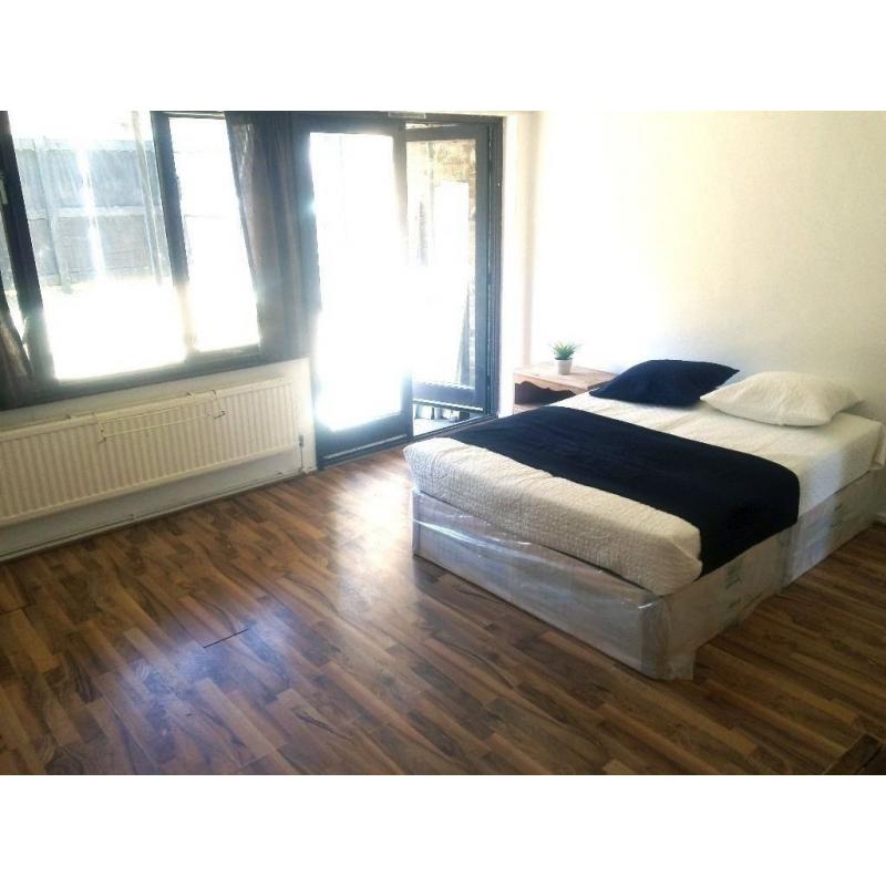 LOVELY DOUBLE ROOM IN CAMDEN ROAD !!! 96D