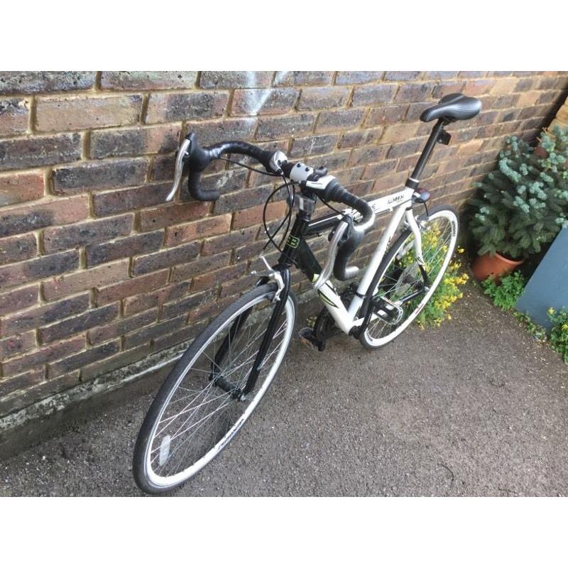 Road bike Vivante Barracuda + KRIPTONITE U Lock