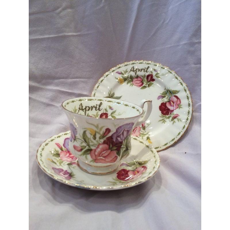 ROYAL ALBERT TRIO ( APRIL )