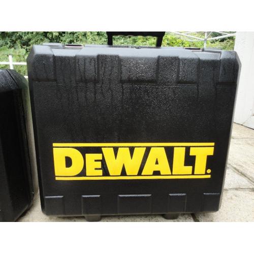 TOOL BOX DEWALT