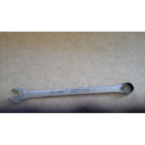 LARGE OLD WILLIAMS "SUPERRENCH" USA. 1 1/4.