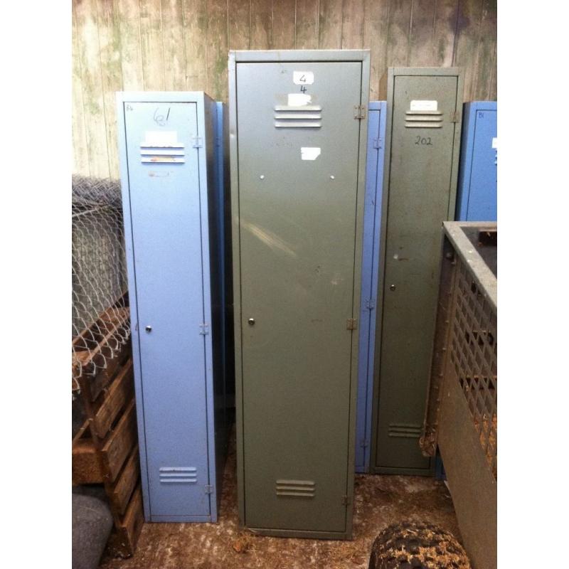 METAL STORAGE LOCKERS