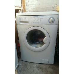 Bendix 1000 rpm washing machine in perfect working order.I can also arrange delivery if required.