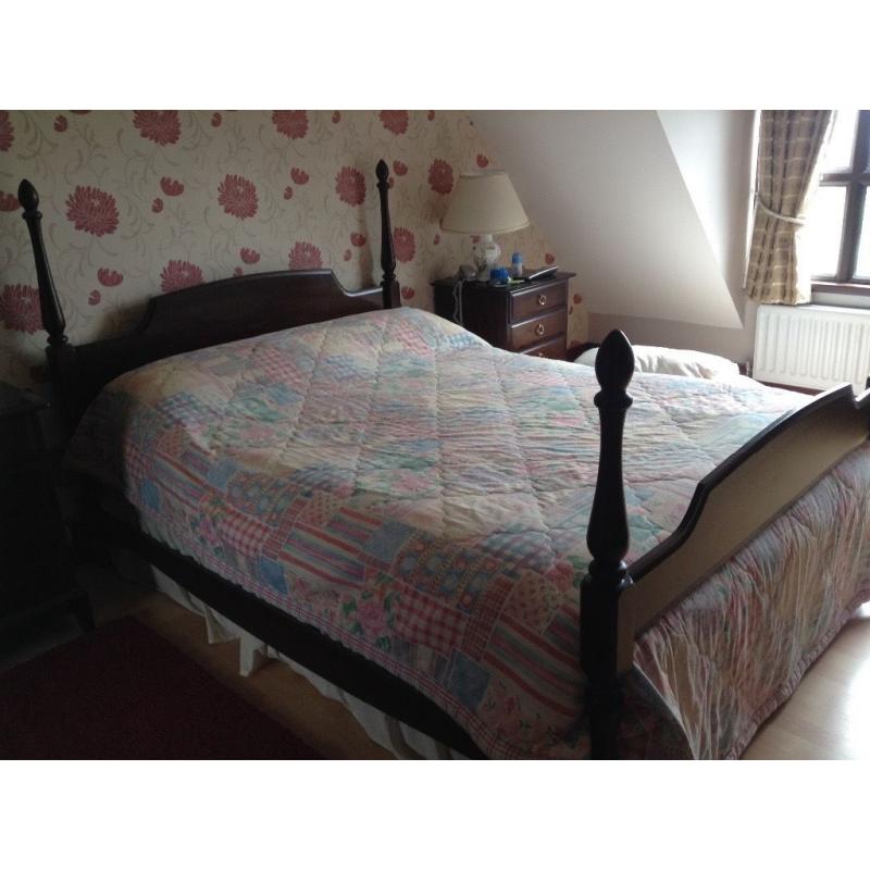 Stag minstrel mahogany double bed frame