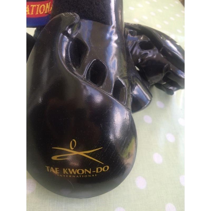 Taekwondo Sparing Glove, Size Extra Small