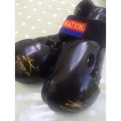 Taekwondo Sparing Glove, Size Extra Small