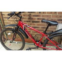 Almost new hardly used mountain bike