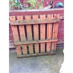 35x35 gate