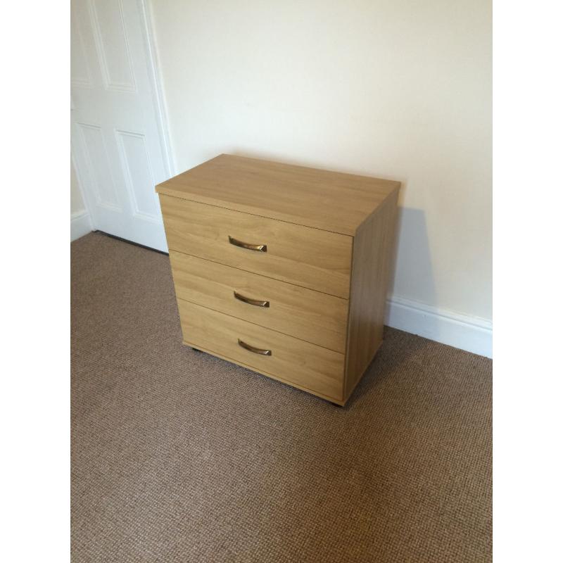 Chest of Drawers - Excellent Condition