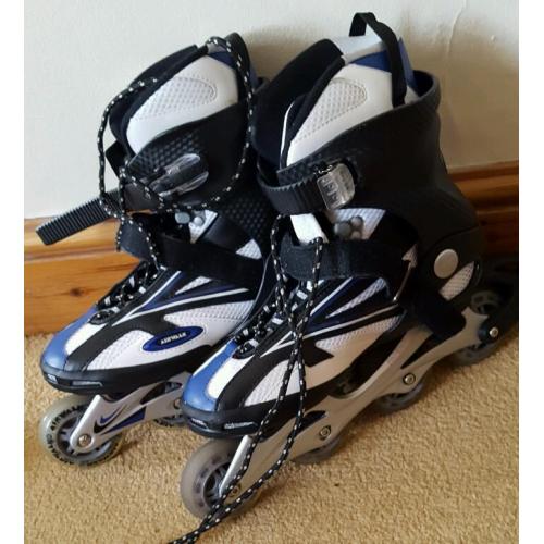 Roller blades size 6