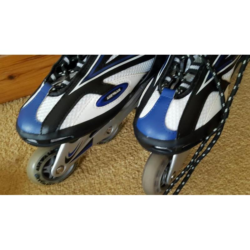 Roller blades size 6