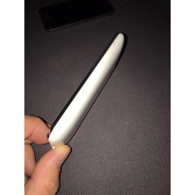 iPhone 3 - 16Gb