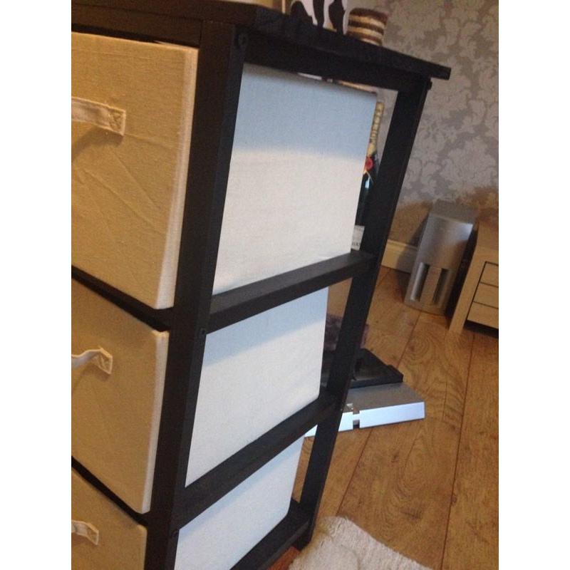Storage unit