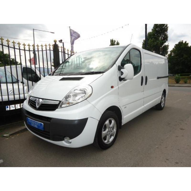 2014 VAUXHALL VIVARO 2.0CDTi 115ps SPORTIVE 2900 LWB
