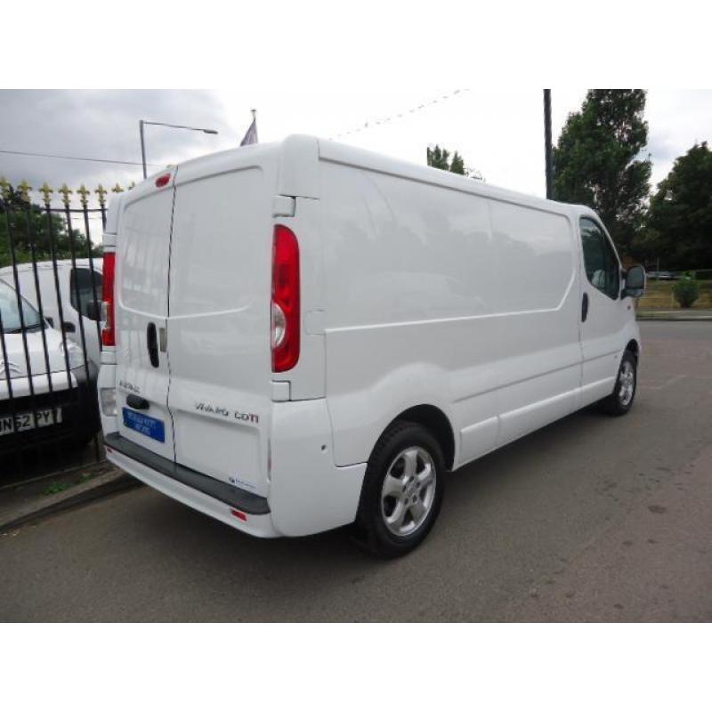 2014 VAUXHALL VIVARO 2.0CDTi 115ps SPORTIVE 2900 LWB